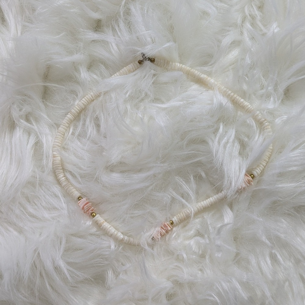 Vintage Puka Shell Necklace Beaded Seashell Choker Beachy‎ Summer Peach & Ivory